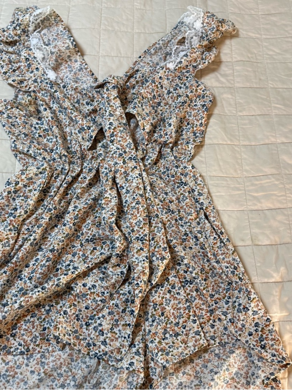 Floral Ruffle Romper - Blue & Cream - Picture 3 of 8
